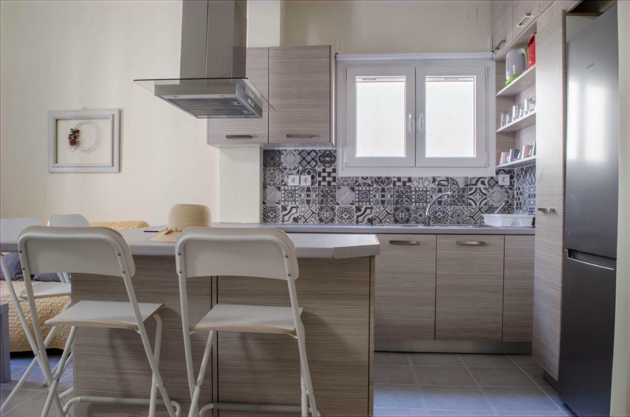 City Apartment แอร์มูโปลี ภายนอก รูปภาพ